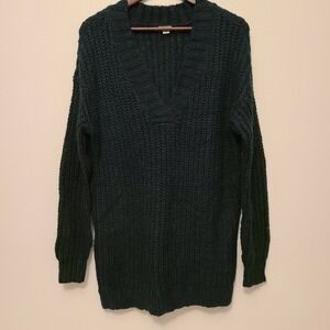 GARAGE‎ Women's Soft Pullover Oversized Sweater Size XS Vneck Green Olive Green